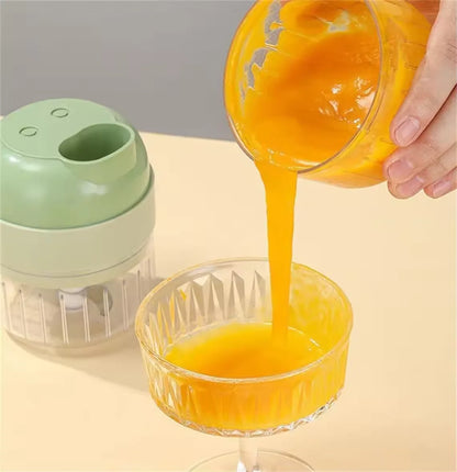 QuickSlice Mini – Portable Garlic Masher, Fruit & Veg Chopper